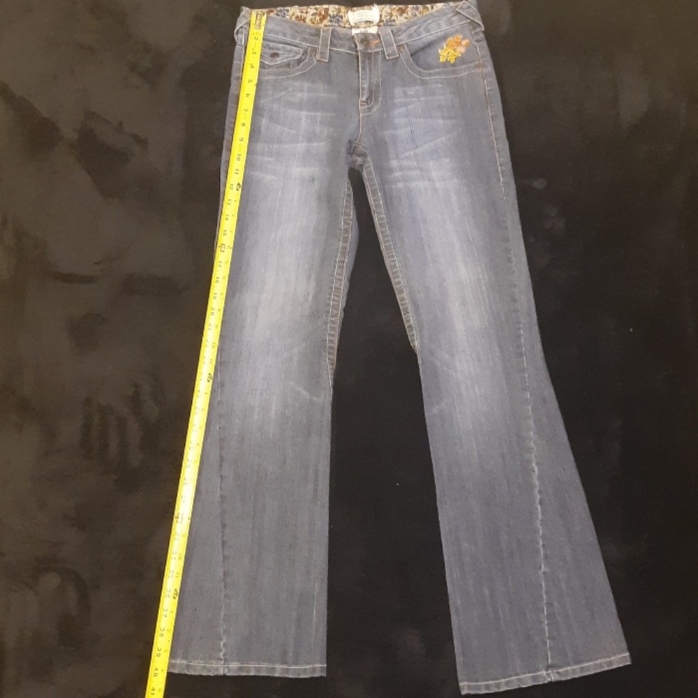 Leo  Roma  womans jeans